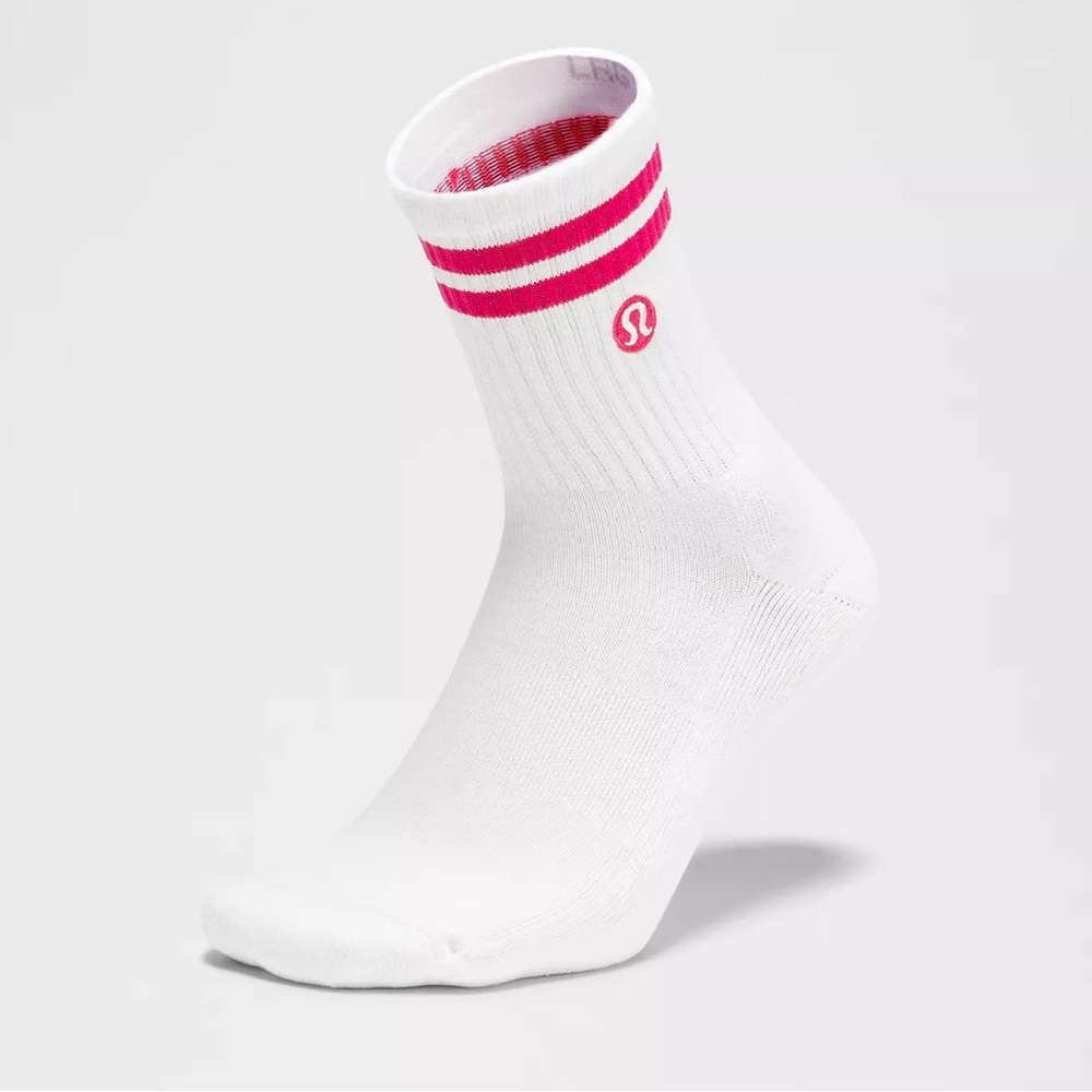 lululemon Daily Essential Socks - Picture 2 of 5
